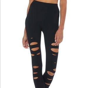 Alo Yoga High-Waist Ripped Warrior Legging, black